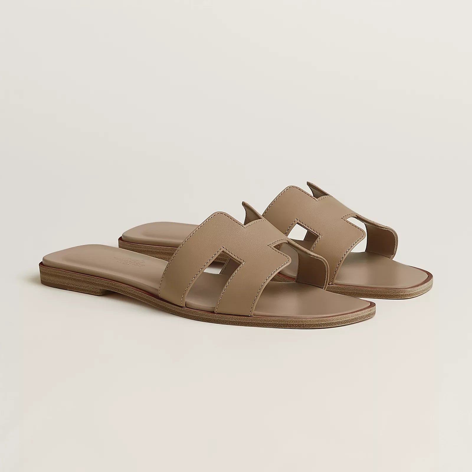 💕Hermes Oran Sandals Multiple Colors Are Available💕