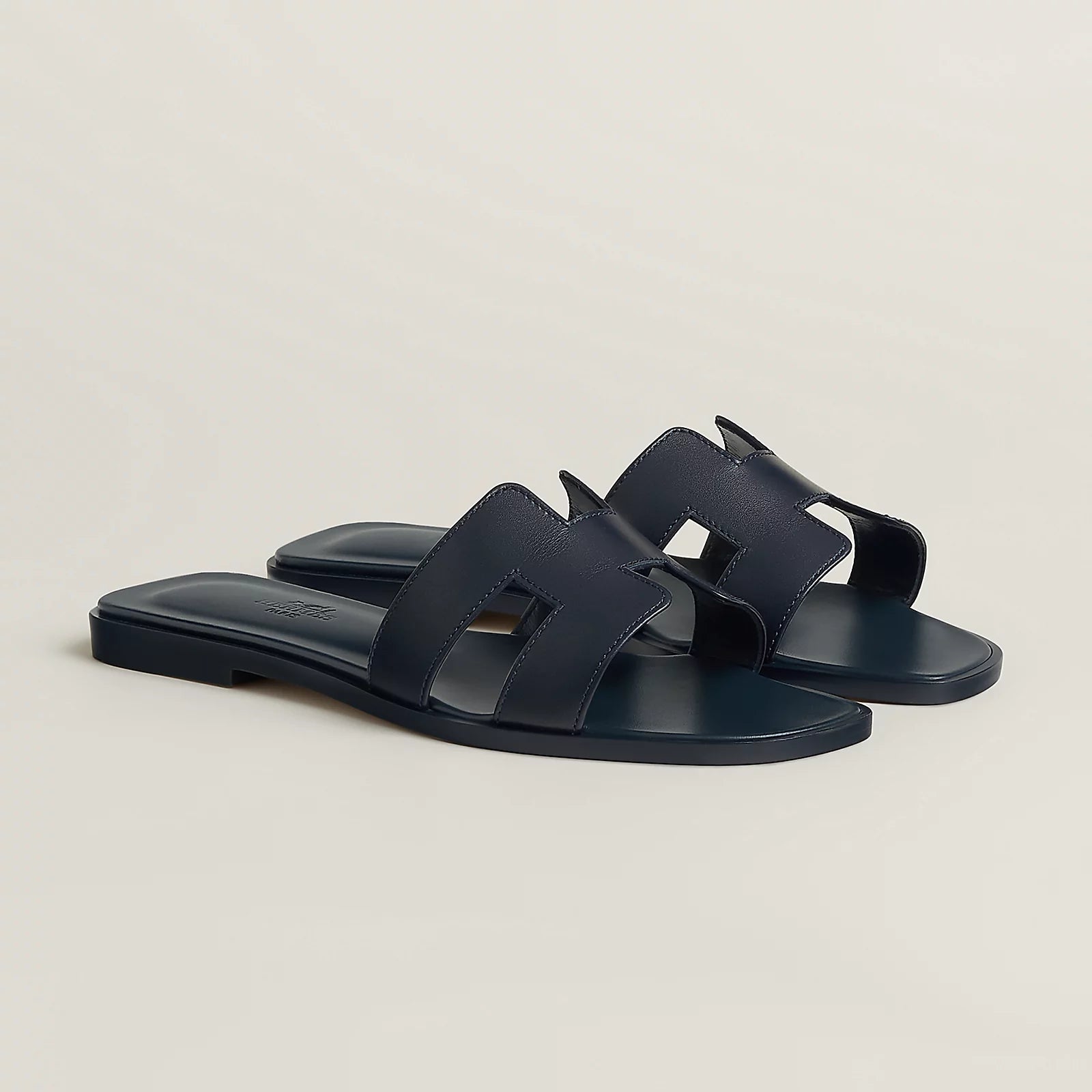 💕Hermes Oran Sandals Multiple Colors Are Available💕
