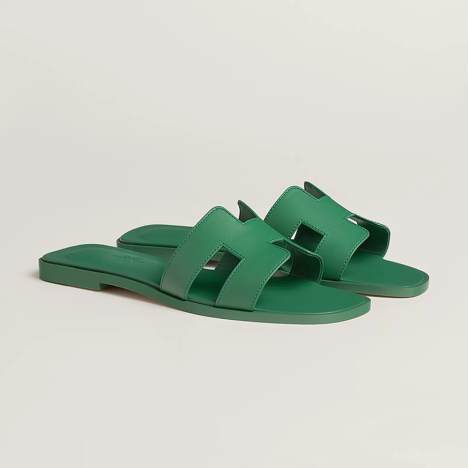 💕Hermes Oran Sandals Multiple Colors Are Available💕